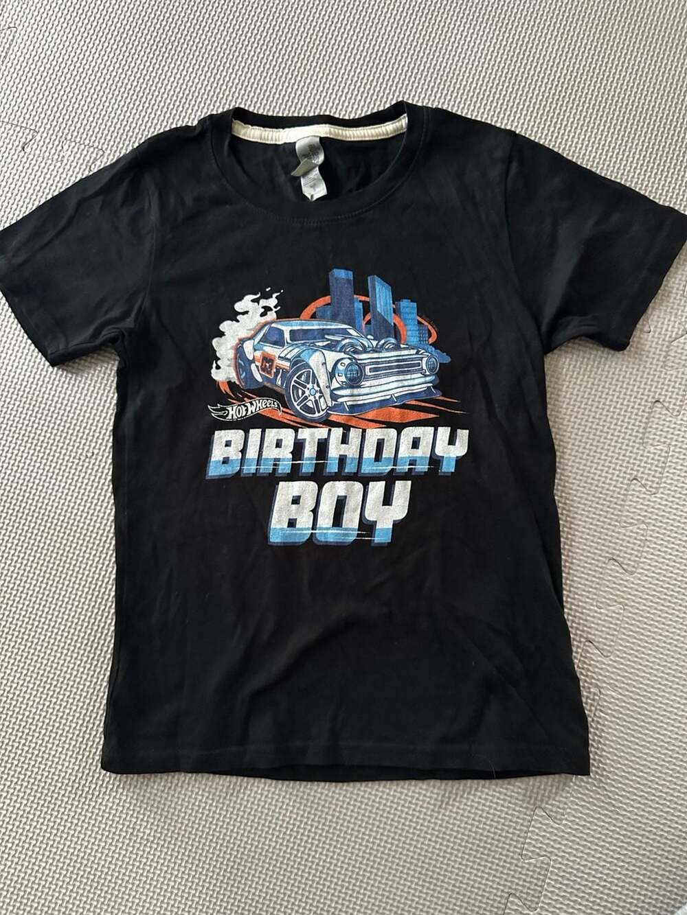 Hot Wheels Birthday Boy Graphic T-Shirt Youth Size S